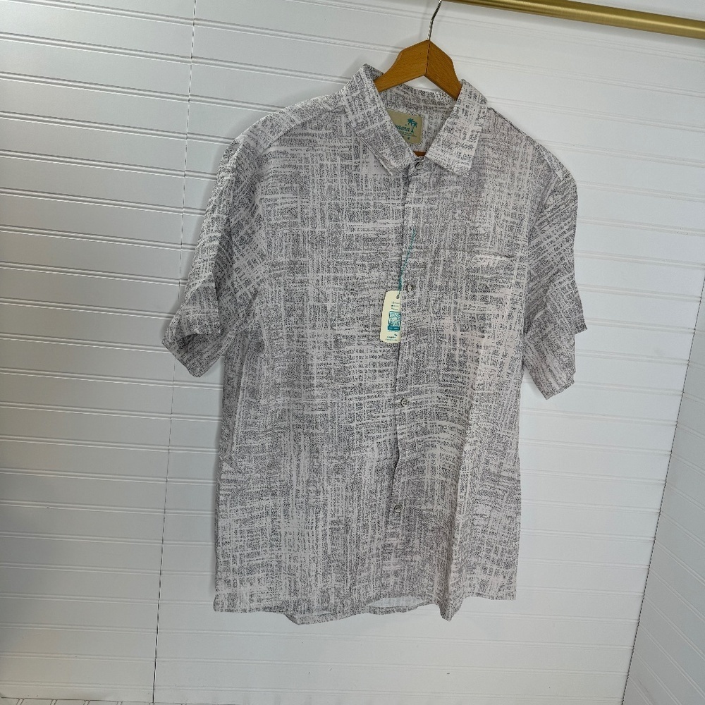 NEW Royaura Hawaiian Shirt Men's Medium
